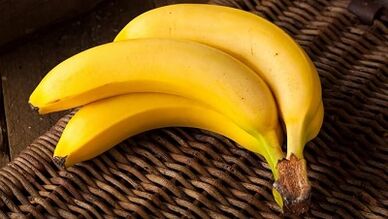 maschera viso ringiovanente alla banana